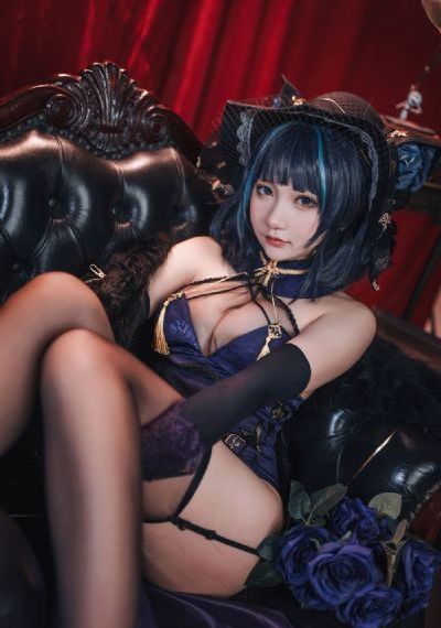 皇帝开亲生公主的花苞h动漫_超清全集免费播放